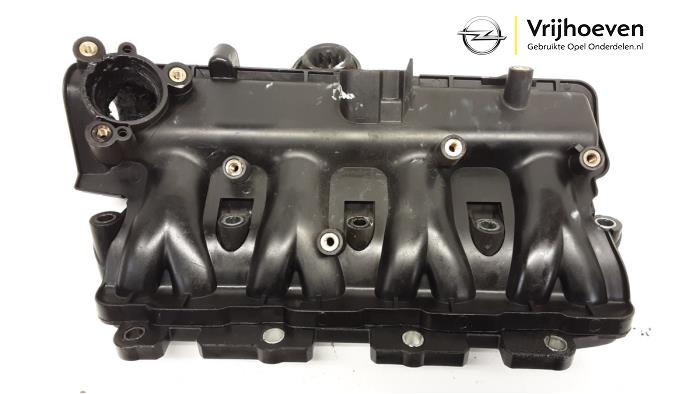 Gebruikte Spruitstuk Inlaat Opel Combo 1.3 CDTI 16V ecoFlex Prijs € 25,00 Margeregeling aangeboden door Autodemontage Vrijhoeven B.V.