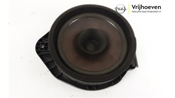 Gebruikte Speaker Opel Meriva (B) 1.4 Turbo 16V ecoFLEX Prijs € 20,00 Margeregeling aangeboden door Autodemontage Vrijhoeven B.V.