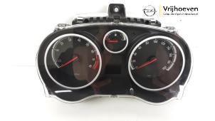 Gebruikte Instrumentenpaneel Opel Corsa D 1.2 16V Prijs € 90,00 Margeregeling aangeboden door Autodemontage Vrijhoeven B.V.