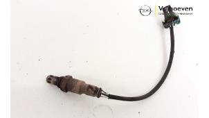 Gebruikte Lambda Sonde Opel Astra J GTC (PD2/PF2) 2.0 16V Turbo OPC Prijs € 75,00 Margeregeling aangeboden door Autodemontage Vrijhoeven B.V.