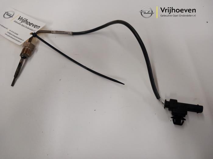 Gebruikte Uitlaat temperatuursensor Opel Astra K 1.6 CDTI 110 16V Prijs € 35,00 Margeregeling aangeboden door Autodemontage Vrijhoeven B.V.