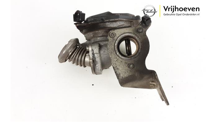 Gebruikte EGR module Opel Corsa E 1.3 CDTi 16V ecoFLEX Prijs € 75,00 Margeregeling aangeboden door Autodemontage Vrijhoeven B.V.