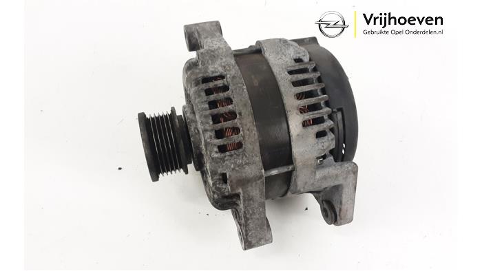 Gebruikte Dynamo Opel Antara 2.2 CDTI 16V 4x4 Prijs € 35,00 Margeregeling aangeboden door Autodemontage Vrijhoeven B.V.