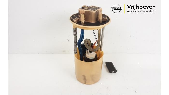 Gebruikte Tank element Pomp Opel Meriva (B) 1.3 CDTI 16V Prijs € 75,00 Margeregeling aangeboden door Autodemontage Vrijhoeven B.V.
