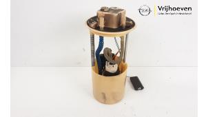 Gebruikte Tank element Pomp Opel Meriva 1.3 CDTI 16V Prijs € 75,00 Margeregeling aangeboden door Autodemontage Vrijhoeven B.V.