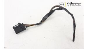 Gebruikte Stekker Opel Meriva 1.4 Turbo 16V Ecotec Prijs € 30,00 Margeregeling aangeboden door Autodemontage Vrijhoeven B.V.