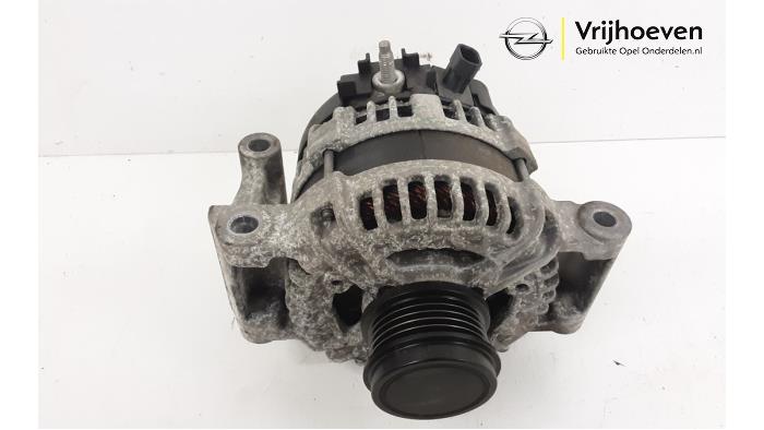 Gebruikte Dynamo Opel Astra K 1.4 Turbo 16V Prijs € 35,00 Margeregeling aangeboden door Autodemontage Vrijhoeven B.V.