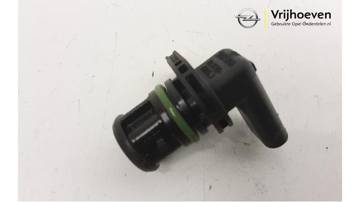 Gebruikte Nokkenas Sensor Opel Astra J GTC (PD2/PF2) 1.6 SIDI Turbo 16V Motorsport Prijs € 25,00 Margeregeling aangeboden door Autodemontage Vrijhoeven B.V.