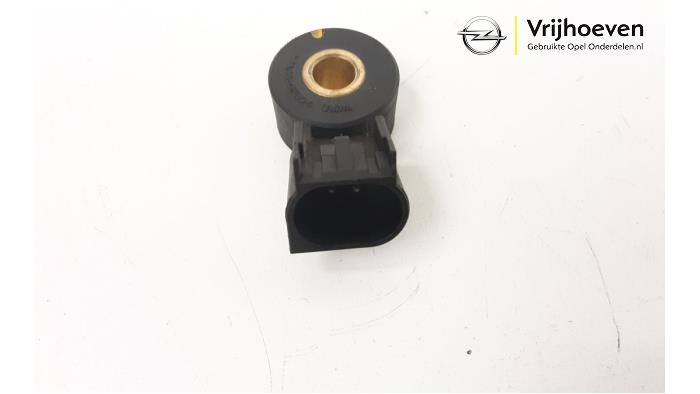 Pingelsensor van een Opel Astra J GTC (PD2/PF2) 1.6 SIDI Turbo 16V Motorsport 2017