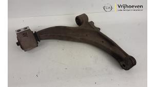 Gebruikte Draagarm rechts-voor Opel Astra J GTC (PD2/PF2) 1.4 Turbo 16V ecoFLEX 120 Prijs € 50,00 Margeregeling aangeboden door Autodemontage Vrijhoeven B.V.