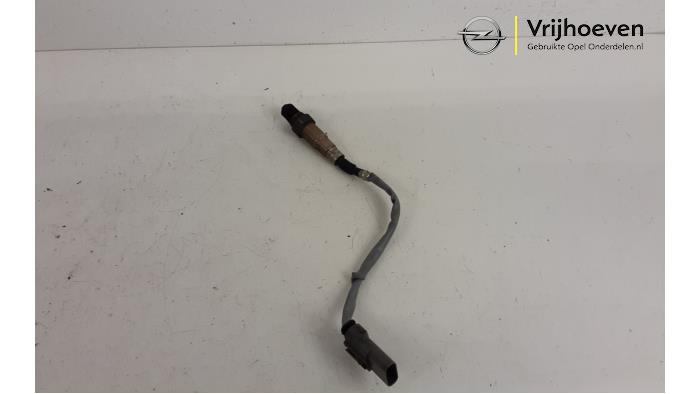 Lambda Sonde van een Opel Insignia Grand Sport 1.5 Turbo 16V 165 2017
