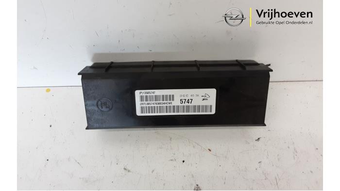 Gebruikte Koeling Module Opel Insignia 1.6 Turbo 16V Ecotec Prijs € 40,00 Margeregeling aangeboden door Autodemontage Vrijhoeven B.V.