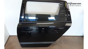 Gebruikte Deur 4Deurs links-achter Opel Astra H SW (L35) 2.0 16V Turbo Prijs € 50,00 Margeregeling aangeboden door Autodemontage Vrijhoeven B.V.