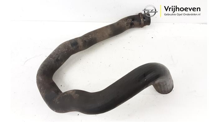 Gebruikte Turboslang Opel Astra H SW (L35) 2.0 16V Turbo Prijs € 100,00 Margeregeling aangeboden door Autodemontage Vrijhoeven B.V.