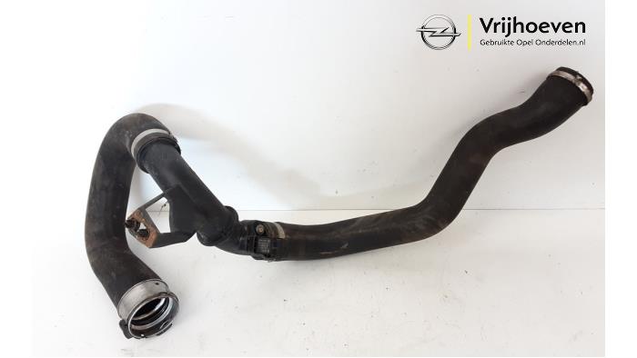 Intercooler Slang van een Vauxhall Mokka/Mokka X 1.4 Turbo 16V 4x2 2015