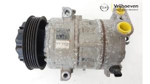 Gebruikte Aircopomp Opel Corsa E 1.6 OPC Turbo 16V Prijs € 100,00 Margeregeling aangeboden door Autodemontage Vrijhoeven B.V.