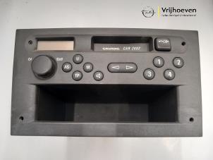 Gebruikte Radio/Cassette Opel Corsa C (F08/68) 1.2 16V Prijs € 40,00 Margeregeling aangeboden door Autodemontage Vrijhoeven B.V.