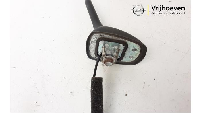 Antenne van een Vauxhall Adam 1.4 2013