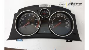 Gebruikte Kilometerteller KM Opel Astra H (L48) 1.6 16V Twinport Prijs € 50,00 Margeregeling aangeboden door Autodemontage Vrijhoeven B.V.