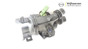 Gebruikte Thermostaathuis Opel Crossland (X) 1.2 Turbo 12V Euro 6 Prijs € 30,00 Margeregeling aangeboden door Autodemontage Vrijhoeven B.V.