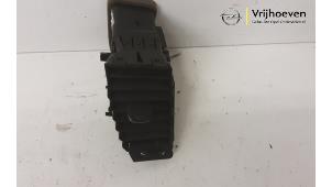 Gebruikte Luchtrooster Dashboard Opel Astra K 1.4 Turbo 16V Prijs € 20,00 Margeregeling aangeboden door Autodemontage Vrijhoeven B.V.