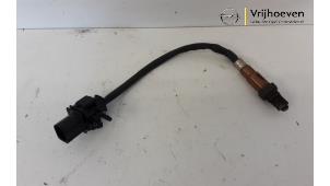 Gebruikte Lambda Sonde Opel Astra K 1.6 SIDI Eco Turbo 16V Prijs € 40,00 Margeregeling aangeboden door Autodemontage Vrijhoeven B.V.