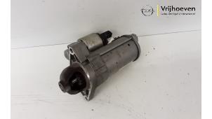 Gebruikte Startmotor Opel Corsa F (UB/UH/UP) 1.2 Turbo 12V 130 Prijs € 25,00 Margeregeling aangeboden door Autodemontage Vrijhoeven B.V.