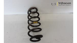 Gebruikte Schroefveer achter Opel Astra K Sports Tourer 1.6 CDTI 136 16V Prijs € 12,10 Inclusief btw aangeboden door Autodemontage Vrijhoeven B.V.