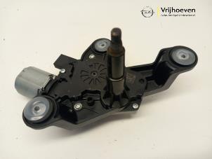 Gebruikte Ruitenwissermotor achter Opel Corsa F (UB/UH/UP) 1.2 Turbo 12V 100 Prijs € 30,00 Margeregeling aangeboden door Autodemontage Vrijhoeven B.V.