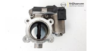 Gebruikte Gasklephuis Opel Astra K Sports Tourer 1.6 CDTI 136 16V Prijs € 25,00 Margeregeling aangeboden door Autodemontage Vrijhoeven B.V.