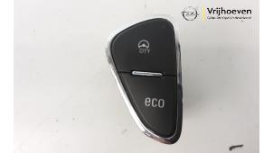 Gebruikte Schakelaar (diversen) Opel Corsa E 1.4 Turbo 16V Prijs € 10,00 Margeregeling aangeboden door Autodemontage Vrijhoeven B.V.