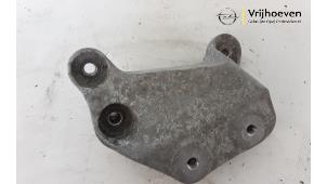 Gebruikte Motorrubber Opel Astra K 1.0 Turbo 12V Prijs € 15,00 Margeregeling aangeboden door Autodemontage Vrijhoeven B.V.