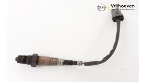Gebruikte Lambda Sonde Opel Astra K Sports Tourer 1.2 Turbo 12V Prijs € 40,00 Margeregeling aangeboden door Autodemontage Vrijhoeven B.V.