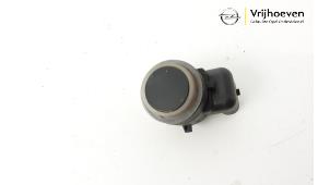 Gebruikte PDC Sensor Opel Astra K 1.2 Turbo 12V Prijs € 15,00 Margeregeling aangeboden door Autodemontage Vrijhoeven B.V.