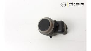Gebruikte Sensor PDC Opel Astra K 1.2 Turbo 12V Prijs € 15,00 Margeregeling aangeboden door Autodemontage Vrijhoeven B.V.