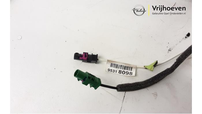 Antenne van een Opel Mokka/Mokka X 1.6 16V EcoFlex 4x2 2014