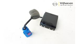 Gebruikte GPS Antenne Opel Cascada 1.6 Turbo 16V Prijs € 25,00 Margeregeling aangeboden door Autodemontage Vrijhoeven B.V.