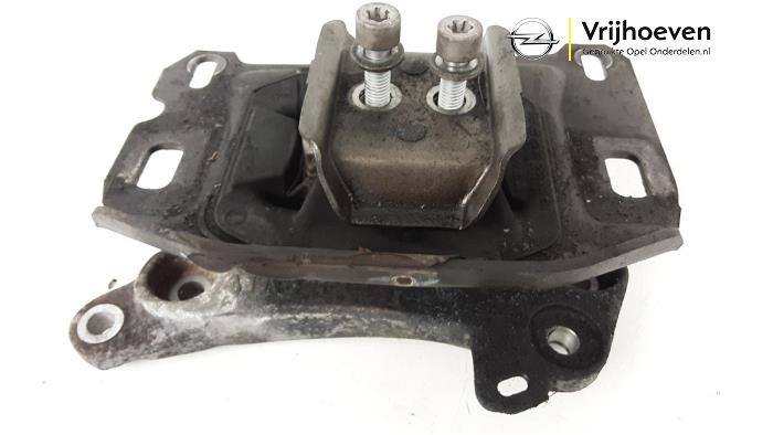 Gebruikte Motorrubber Opel Grandland/Grandland X 1.5 CDTI Prijs € 20,00 Margeregeling aangeboden door Autodemontage Vrijhoeven B.V.