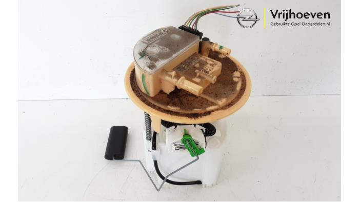 Gebruikte Tank element Pomp Opel Grandland/Grandland X 1.5 CDTI Prijs € 100,00 Margeregeling aangeboden door Autodemontage Vrijhoeven B.V.