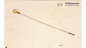 Gebruikte Peilstok Olie Opel Astra K 1.6 CDTI 110 16V Prijs € 10,00 Margeregeling aangeboden door Autodemontage Vrijhoeven B.V.