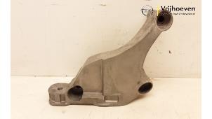 Gebruikte Motorrubber Opel Astra K 1.4 Turbo 16V Prijs € 30,00 Margeregeling aangeboden door Autodemontage Vrijhoeven B.V.