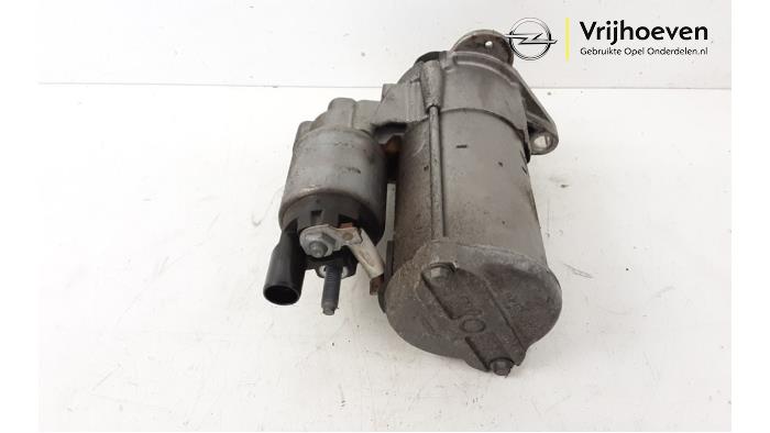 Gebruikte Startmotor Opel Astra K 1.0 SIDI Turbo 12V Prijs € 25,00 Margeregeling aangeboden door Autodemontage Vrijhoeven B.V.