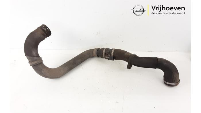 Gebruikte Intercooler Slang Opel Corsa D 1.6i OPC 16V Turbo Prijs € 100,00 Margeregeling aangeboden door Autodemontage Vrijhoeven B.V.