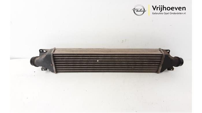 Gebruikte Intercooler Opel Corsa D 1.6i OPC 16V Turbo Prijs € 75,00 Margeregeling aangeboden door Autodemontage Vrijhoeven B.V.