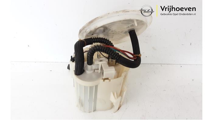 Tank element Pomp van een Opel Astra H Twin Top (L67) 1.6 16V 2006