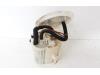 Brandstofpomp Elektrisch van een Opel Astra H Twin Top (L67) 1.6 16V 2006