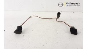 Gebruikte Schakelaar (diversen) Opel Agila (A) 1.2 16V Prijs € 15,00 Margeregeling aangeboden door Autodemontage Vrijhoeven B.V.