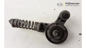 Gebruikte Spanner multiriem Opel Corsa E 1.4 16V Prijs € 20,00 Margeregeling aangeboden door Autodemontage Vrijhoeven B.V.