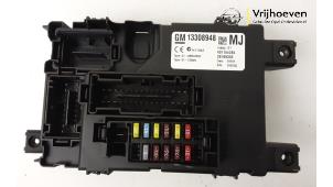 Gebruikte Module Bodycontrol Opel Corsa D 1.0 Prijs € 100,00 Margeregeling aangeboden door Autodemontage Vrijhoeven B.V.