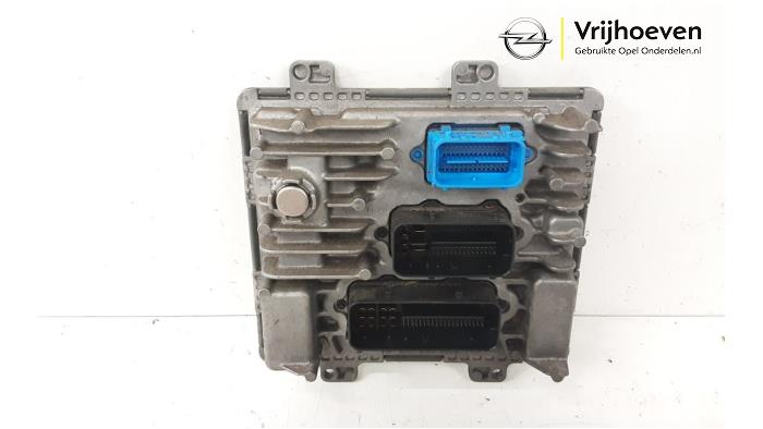 Gebruikte Computer Motormanagement Opel Astra K Sports Tourer 1.6 CDTI 110 16V Prijs € 200,00 Margeregeling aangeboden door Autodemontage Vrijhoeven B.V.